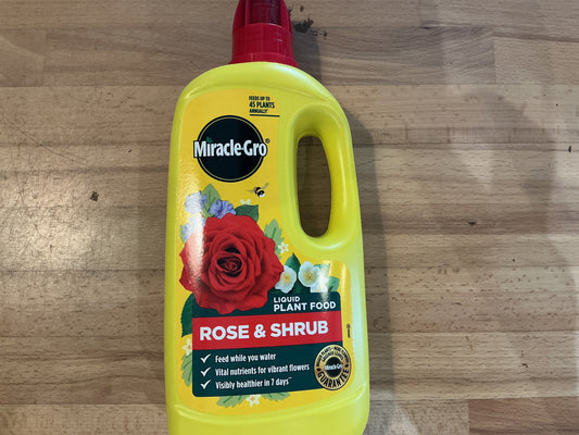 Miracle-Gro Rose & Shrub Liquid Food