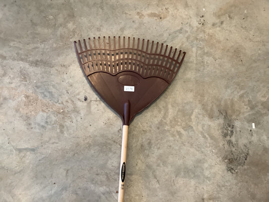 Spear & Jackson Elements Plastic Rake