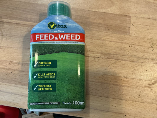 Vitax Lawn Clear Feed  and Weed 500ml